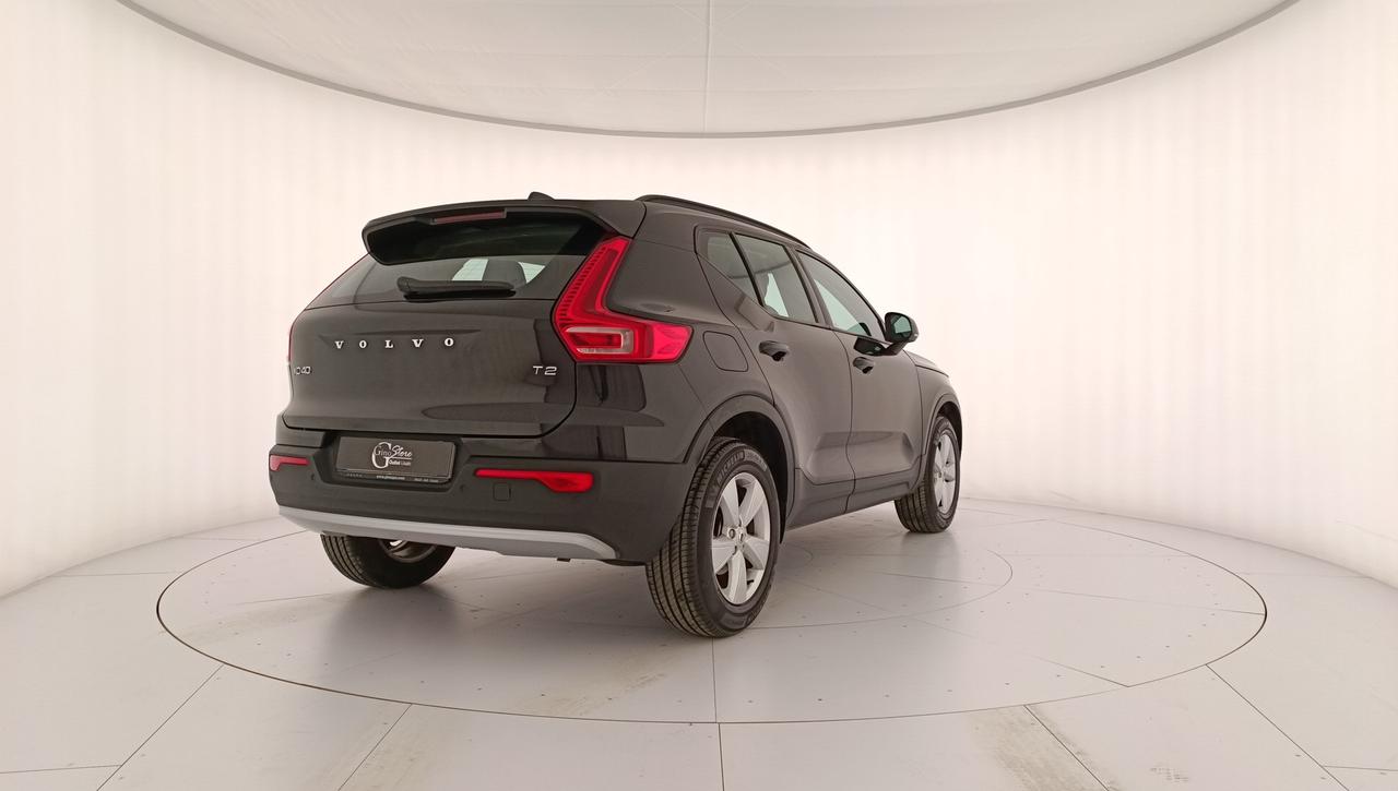 VOLVO XC40 1.5 t2 Essential