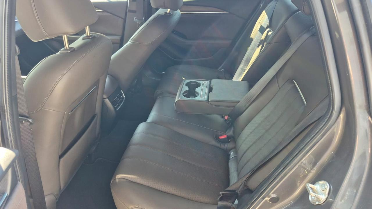 Mazda 6 Mazda6 2.2L Skyactiv-D 184CV A/T Wagon Exclusive