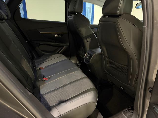 PEUGEOT 3008 BlueHDi 130 S&S Allure Pack