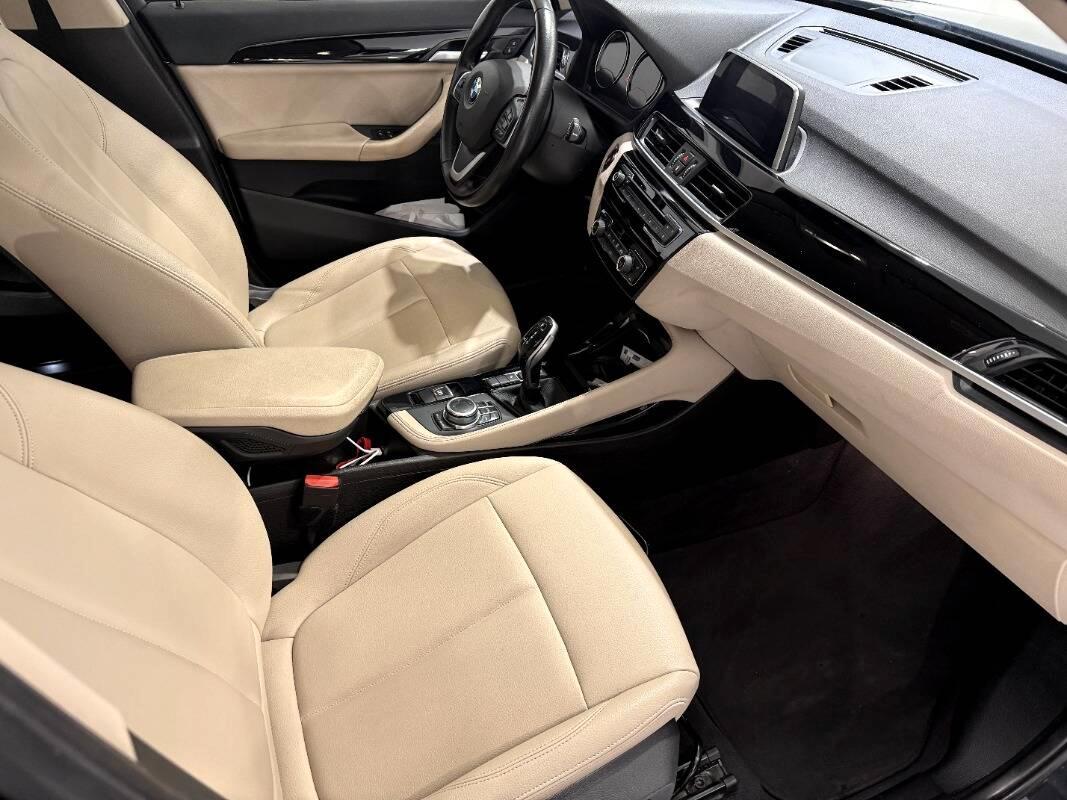 BMW X1 Sdrive18d xLine auto my18