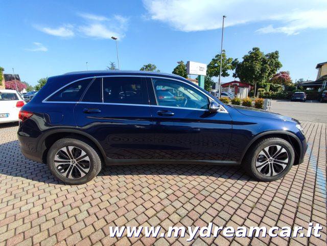 MERCEDES-BENZ GLC 300 d 4Matic Sport