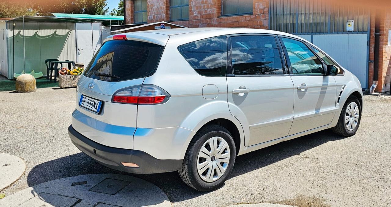 Ford S-Max 2.0 TDCi 140CV Titanium