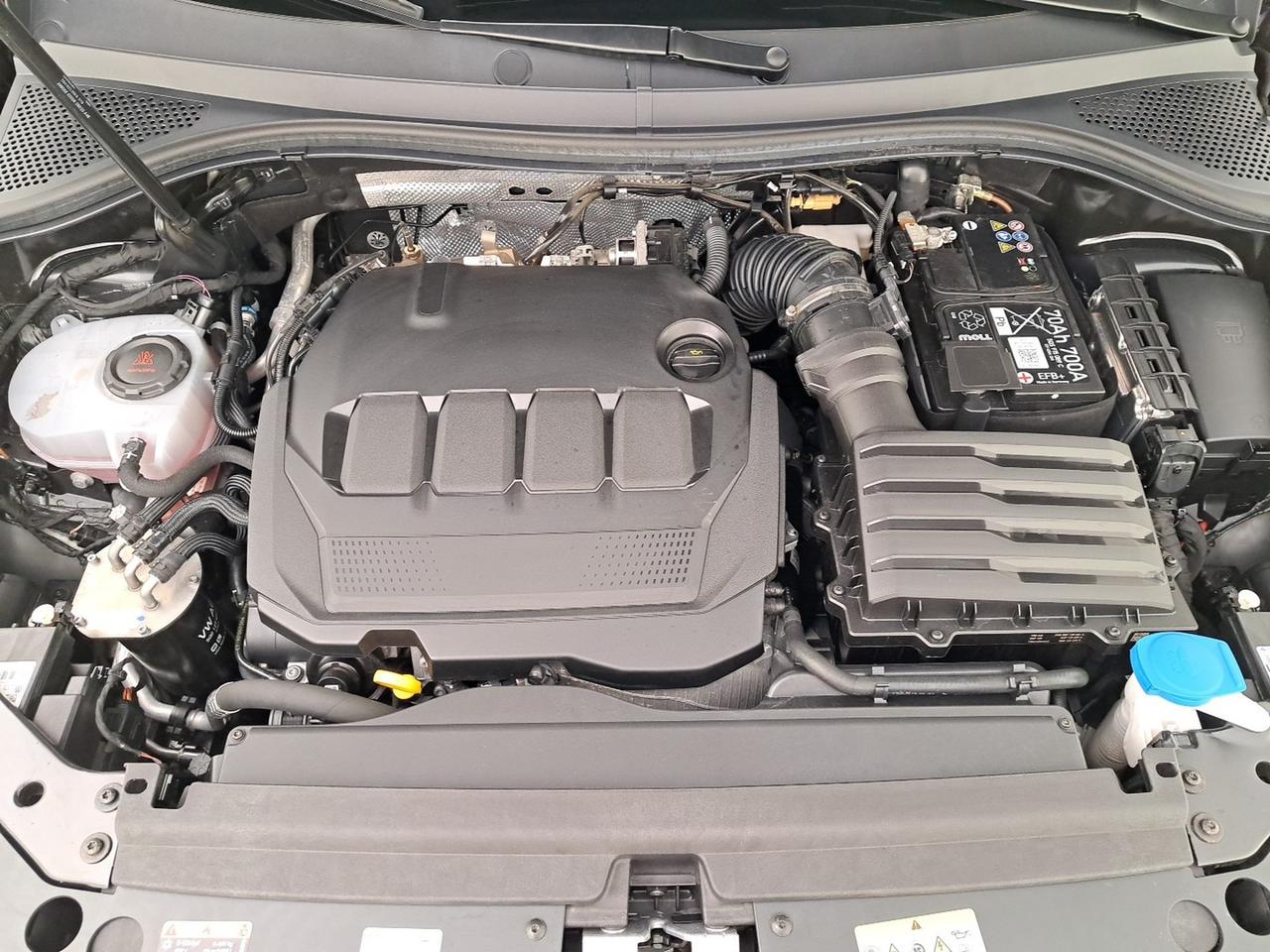 Volkswagen Tiguan 2.0 tdi r-line 150cv dsg