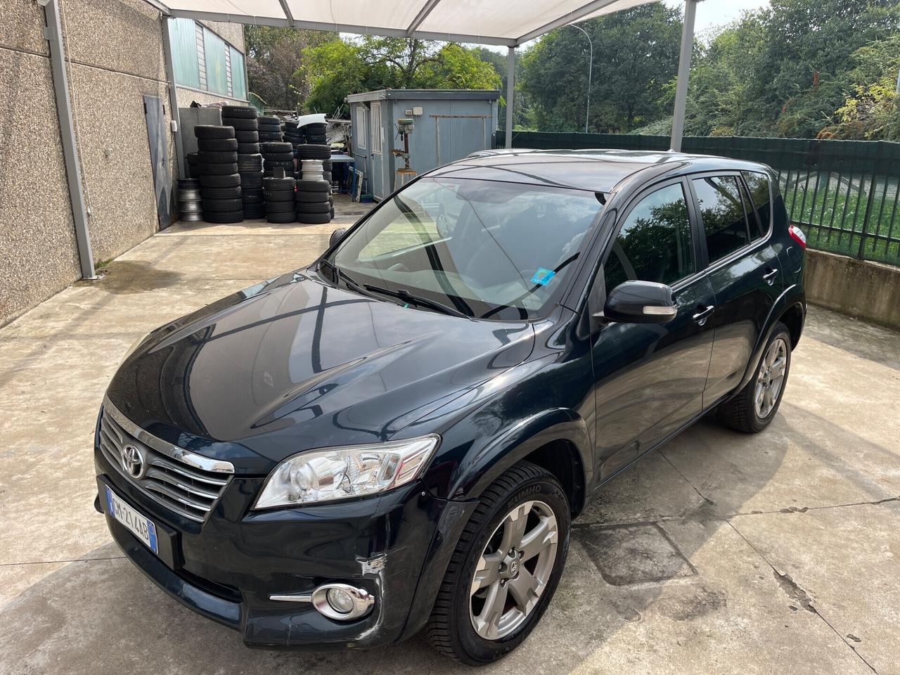 TOYOTA RAV4 CROSSOVER 2.2 D-Cat 150CV AUTOMATICO 4X4
