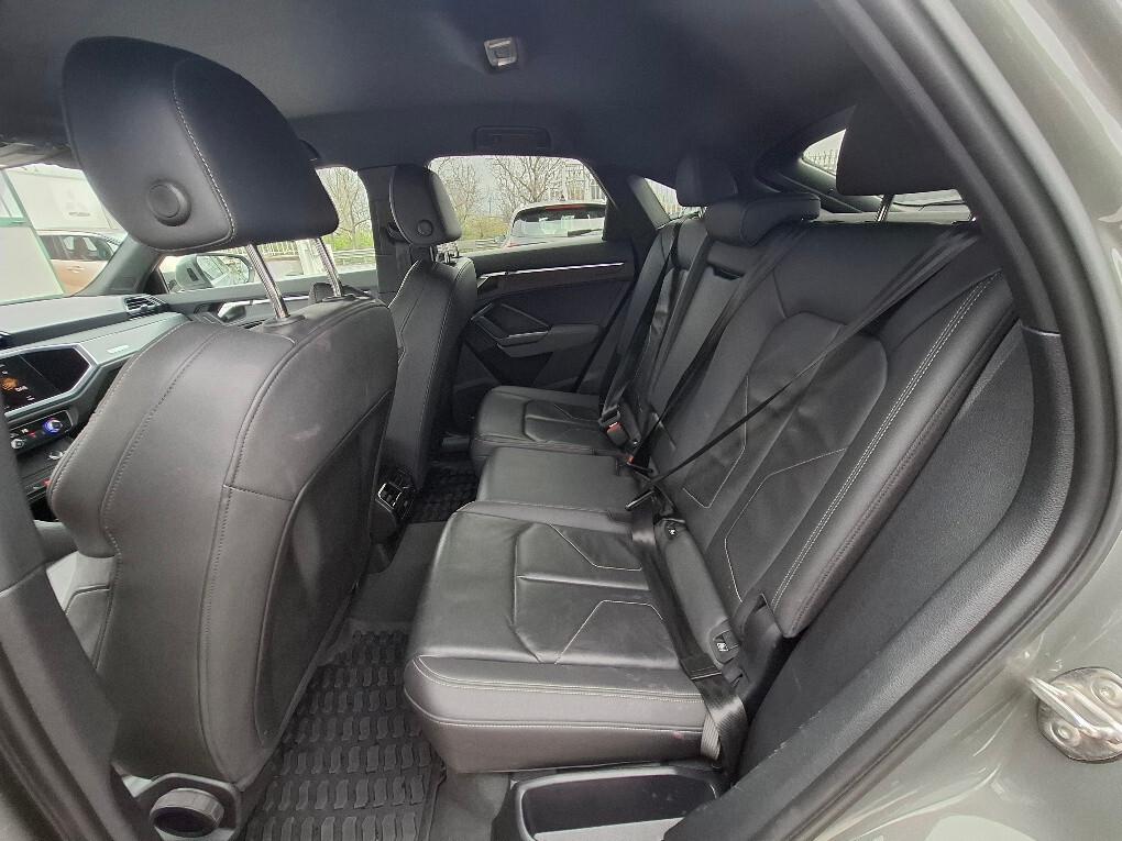 Audi Q3 SPB 35 TFSI S tronic line edition