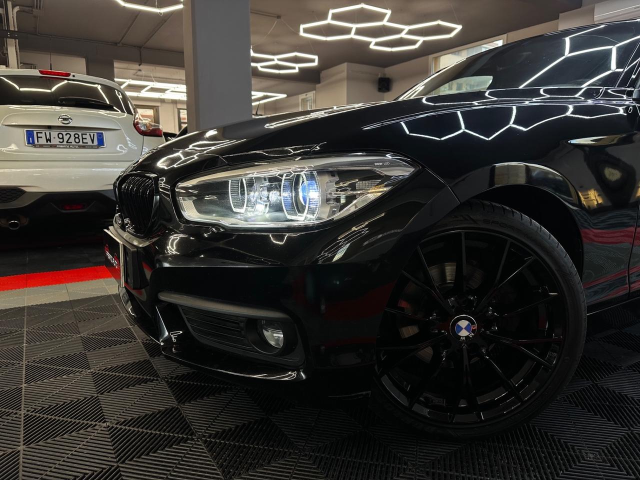 Bmw Serie 1 120d FULL LED - FABIANOAUTO