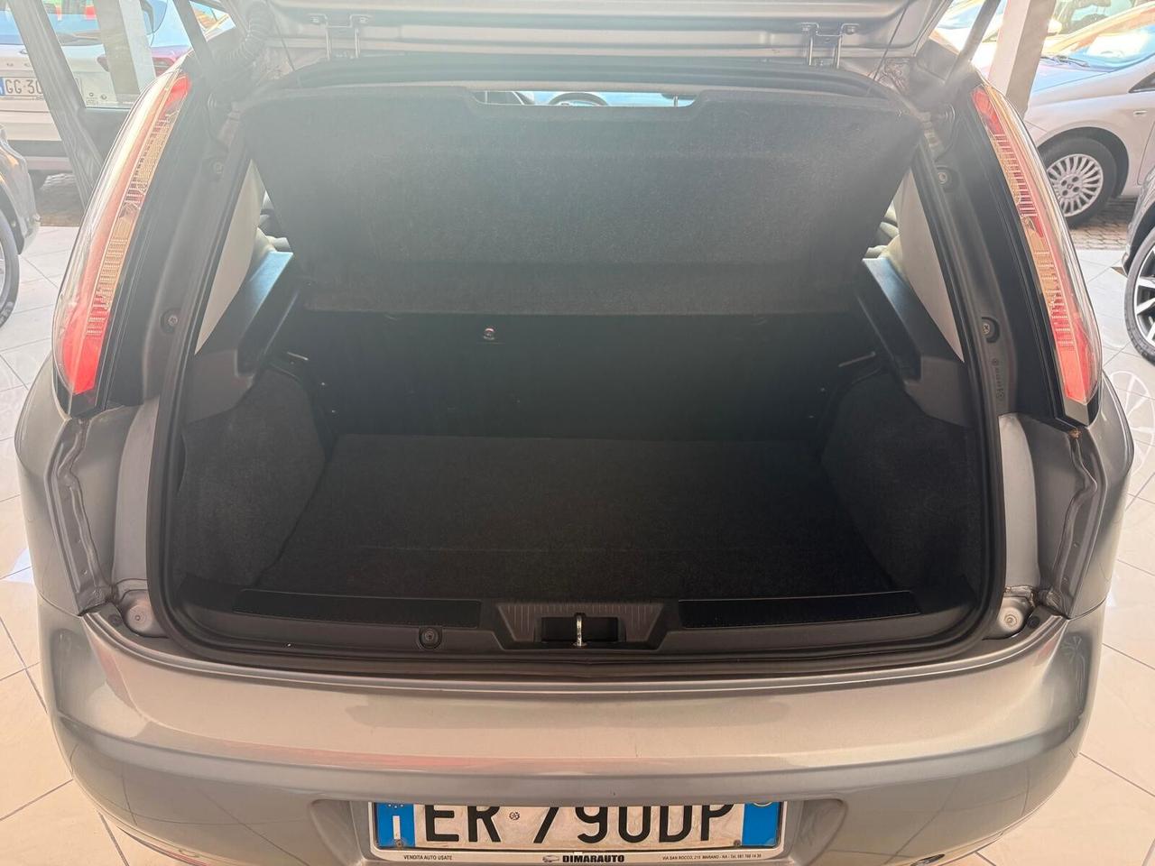 FIAT PUNTO EVO 1.4 METANO DEL NORD ITA 2013