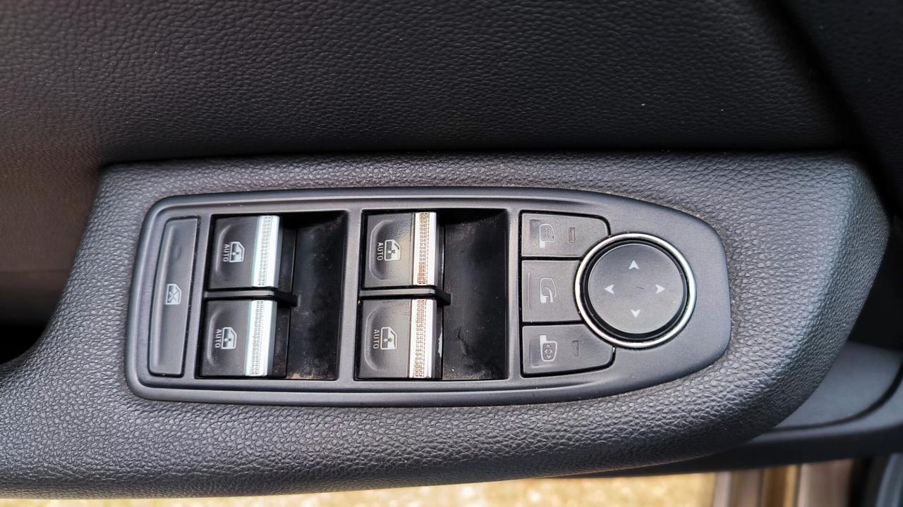 Renault Clio Blue dCi 85 CV 5 porte Intens