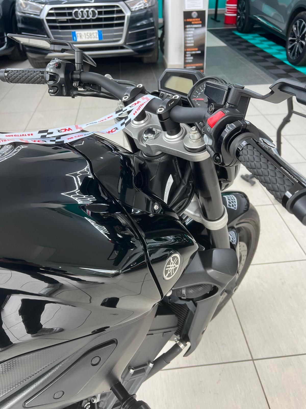 Yamaha FZ1