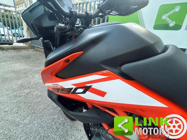 KTM 390 Adventure .