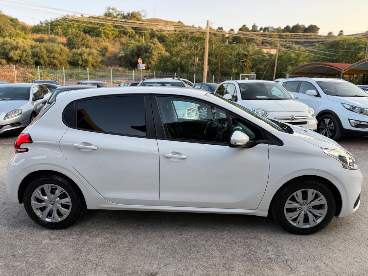 Peugeot 208 BlueHDi 75 5 porte KM CERTIF.