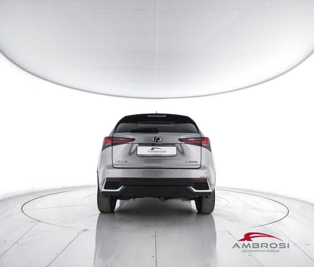 LEXUS NX 300h Hybrid 4WD Luxury