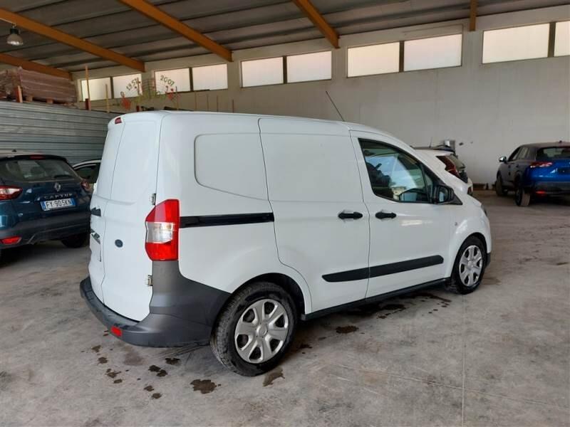 Ford Transit Courier 1.5 TDCi 75CV Van Trend