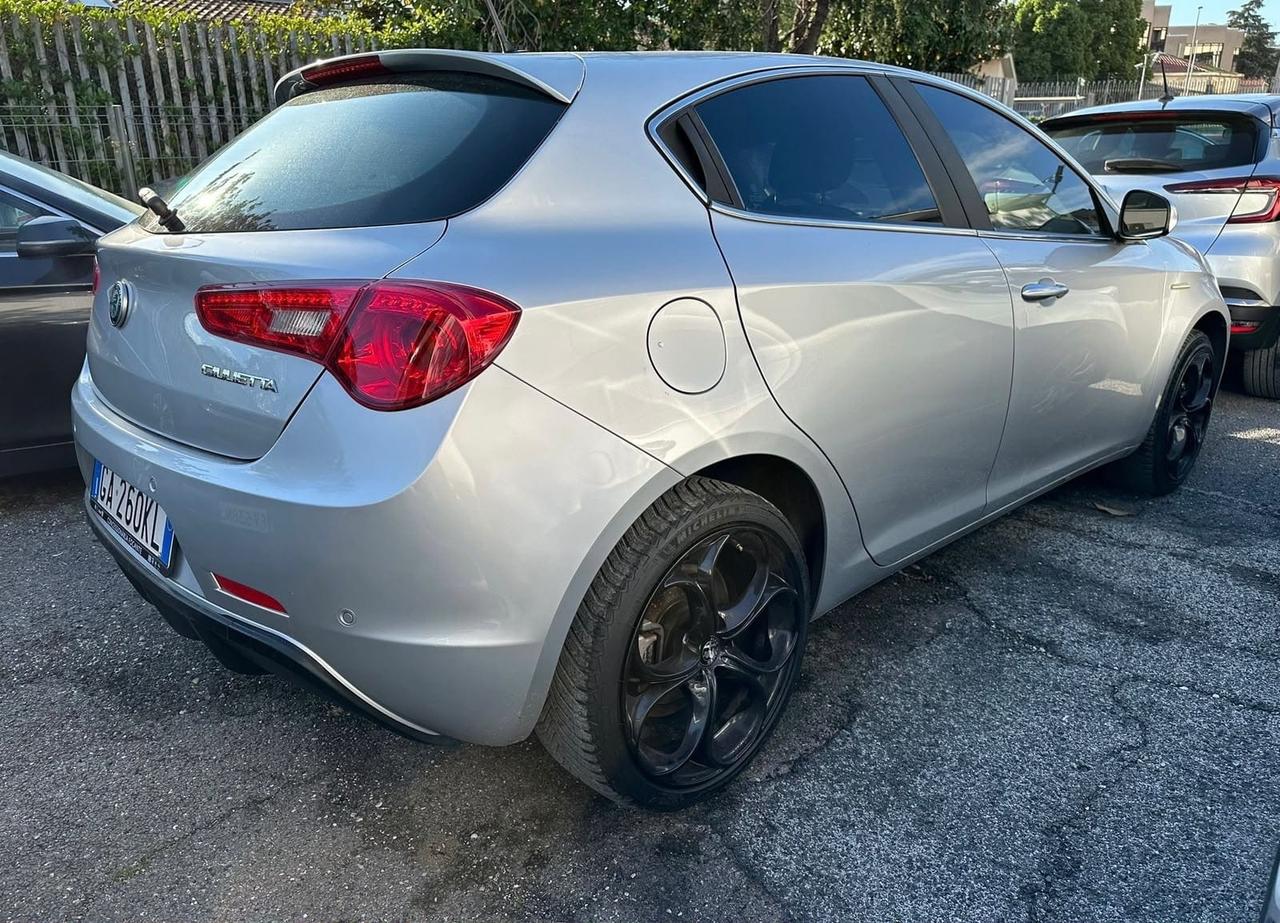 Alfa Romeo Giulietta 1.6 JTDm TCT 120 CV Sport