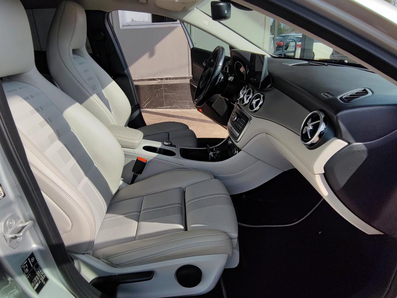 Mercedes-benz GLA 200 d Automatic 4Matic Premium