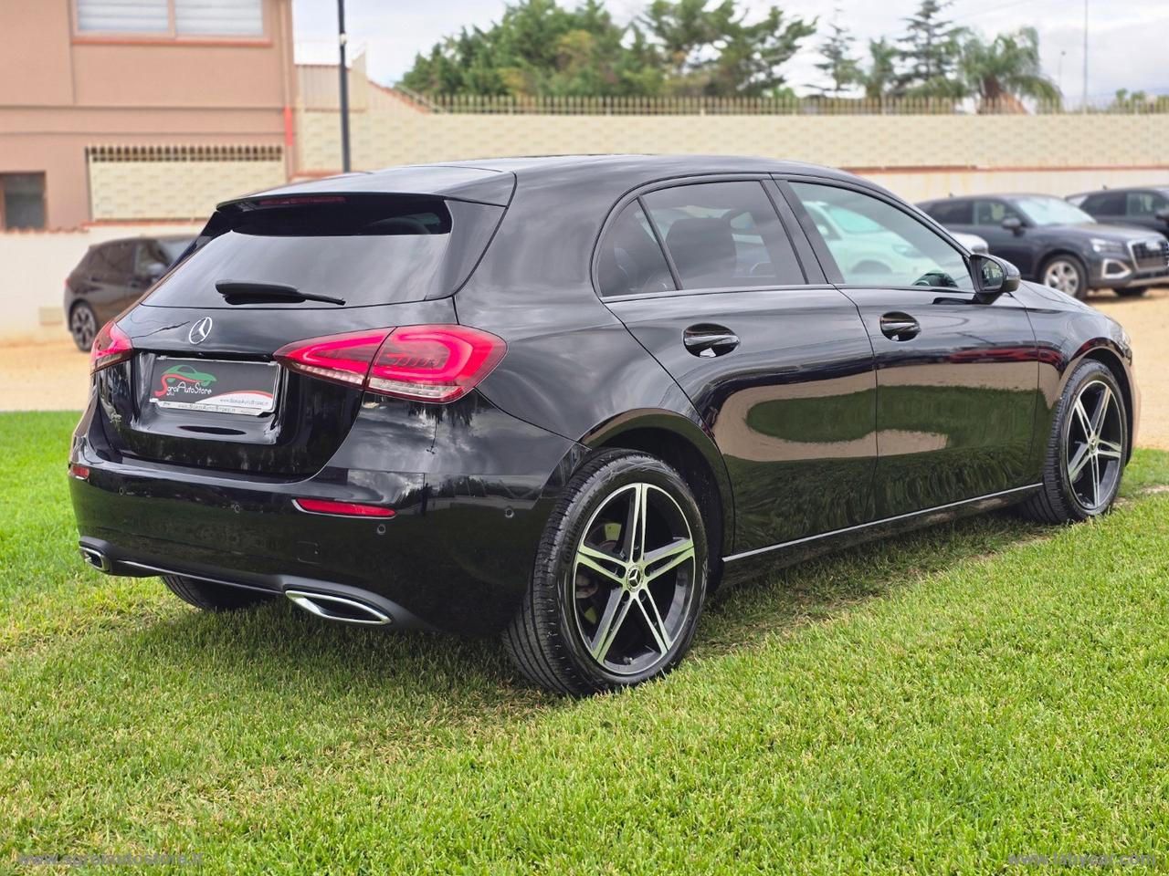 MERCEDES-BENZ A 180 d Sport
