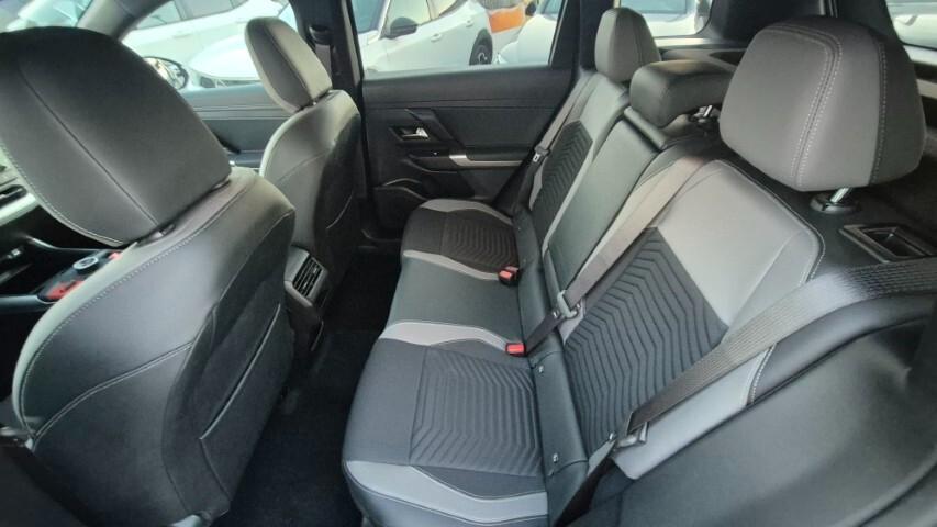 Jeep Compass 1.2 Turbo 48V Hybrid First Edition - kmo 2026