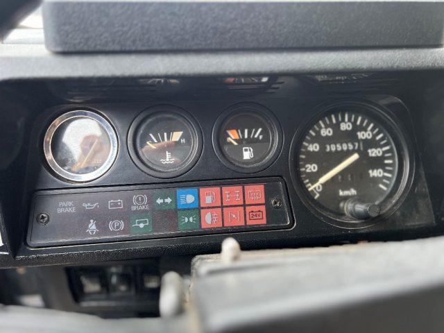 LAND ROVER Defender 90 diesel Station Wagon