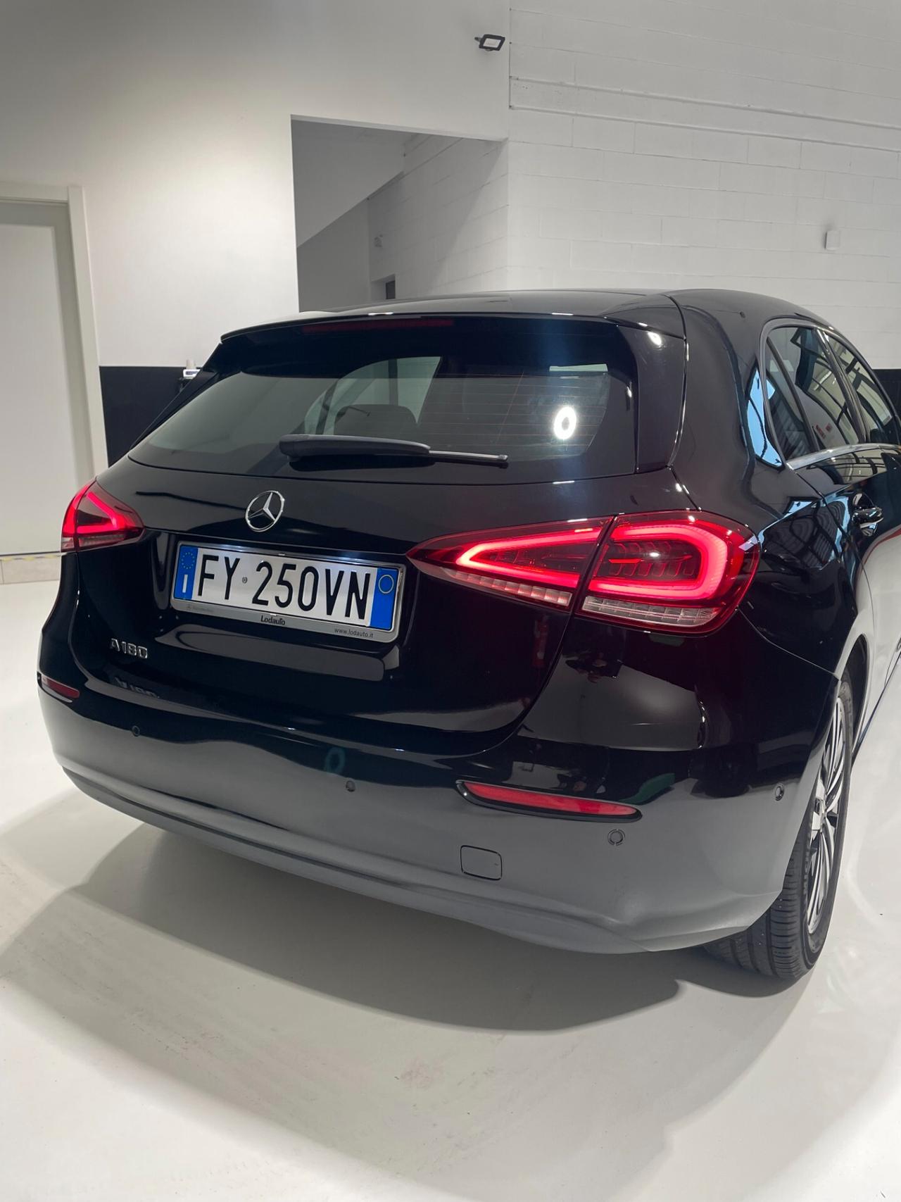 Mercedes-benz A 180 Automatic Premium