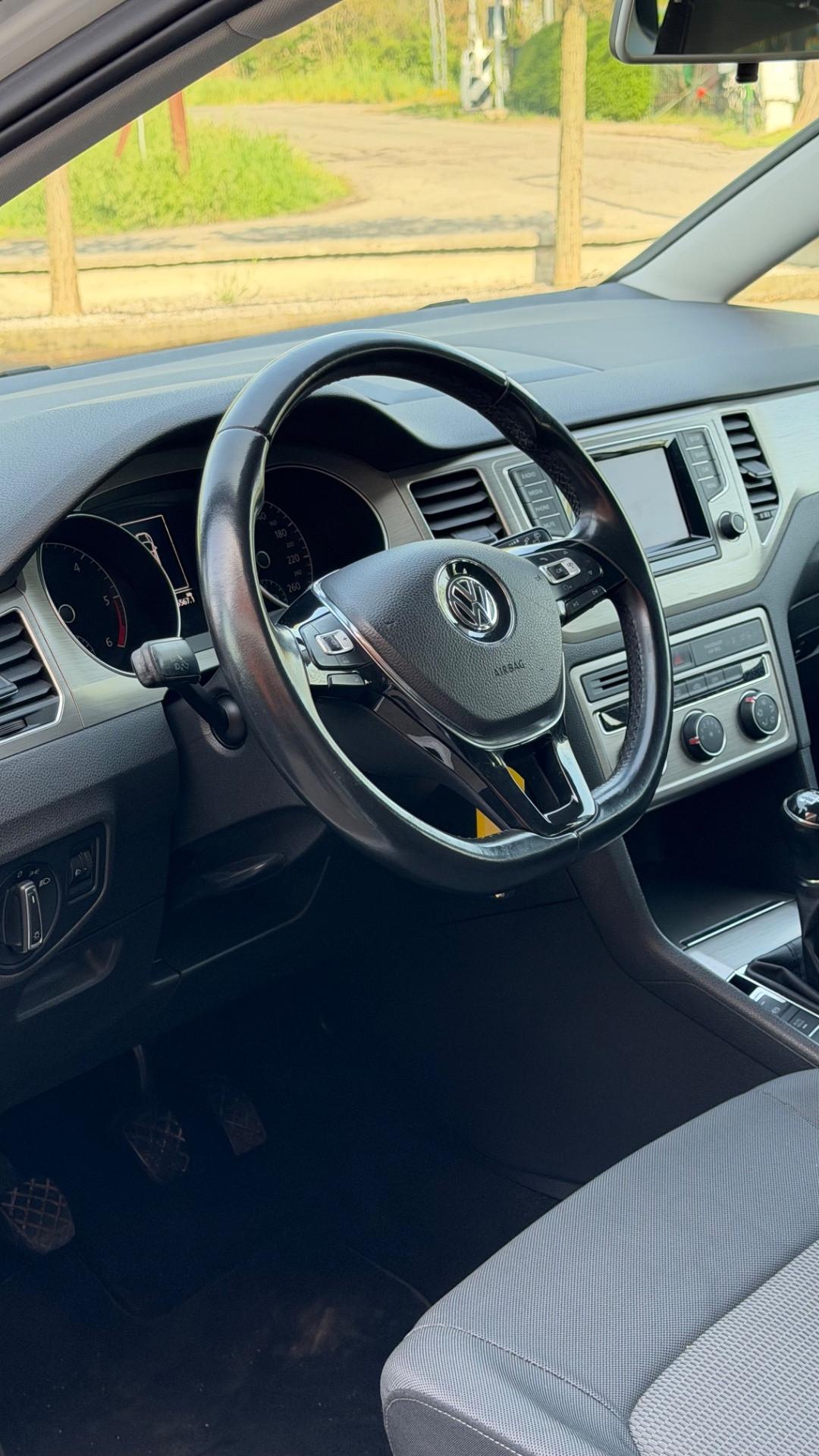 Volkswagen Golf Sportsvan 1.6 TDI 110CV Comfortline BlueMot.Tech.