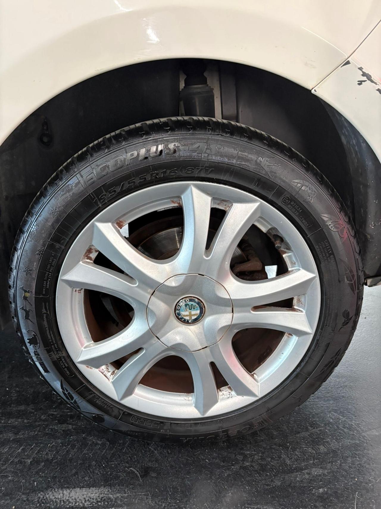 Alfa Romeo MiTo 1.4 T 120 CV GPL Distinctive Sport Pack