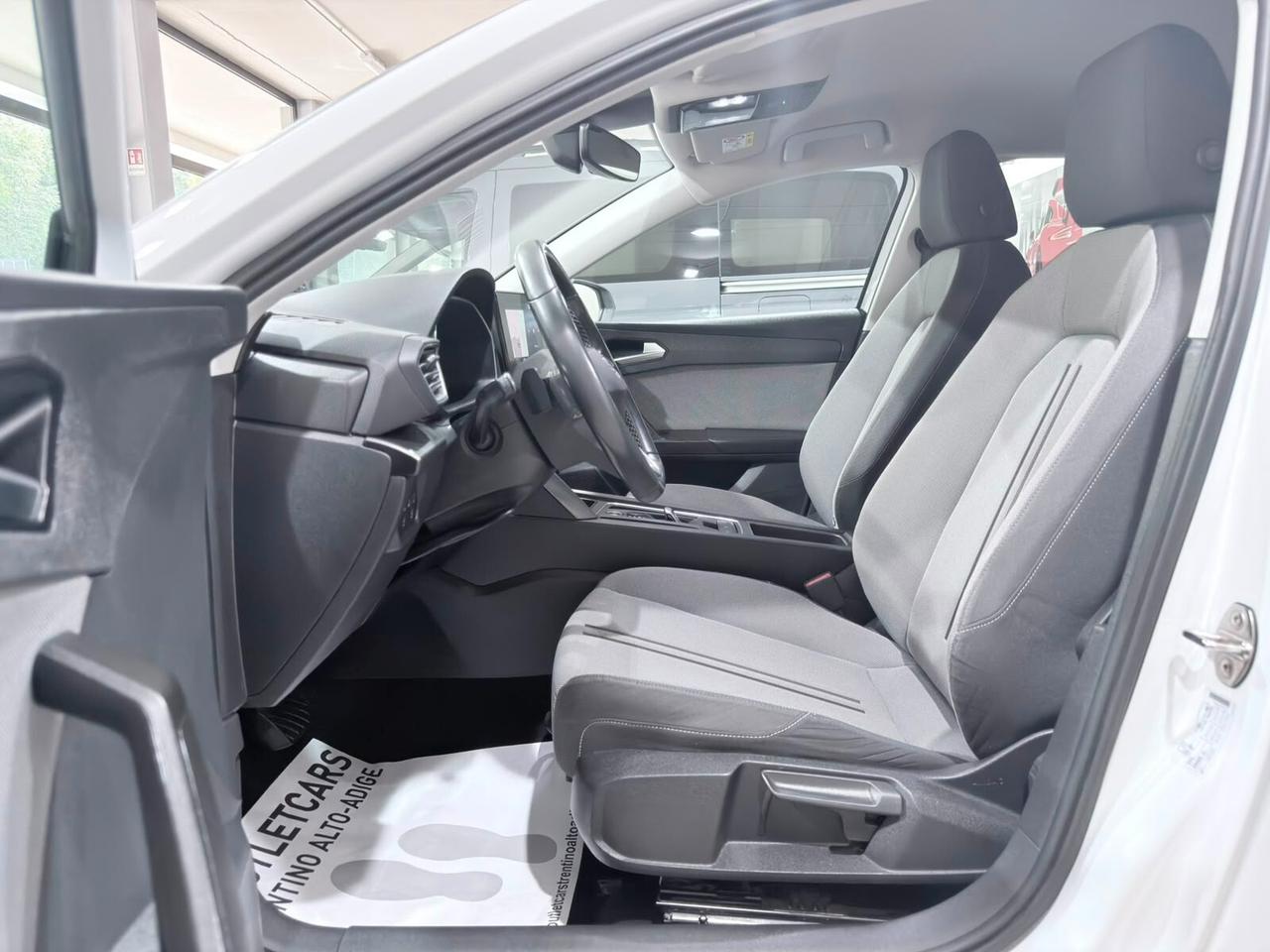 SEAT LEON 2.0 TDI 150CV DSG STYLE 2021 110.000km