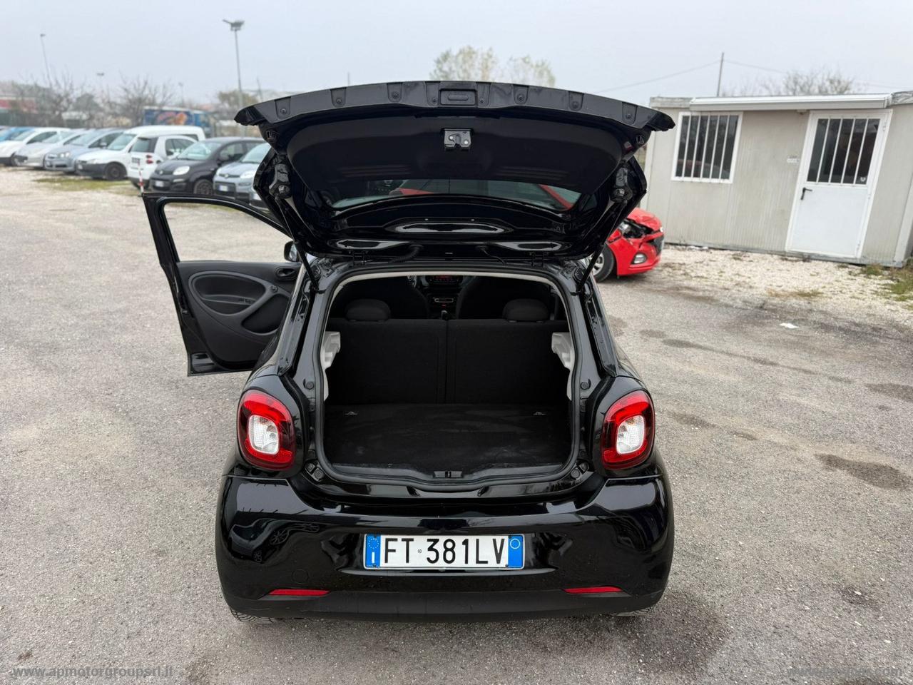SMART forfour 70 1.0 twinamic Passion