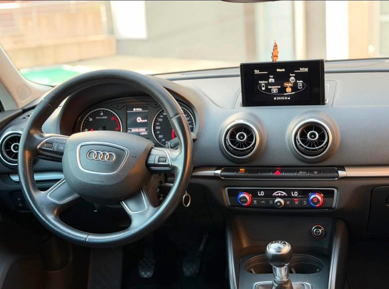 Audi A3 1.6 TDI FULL OPTIONAL