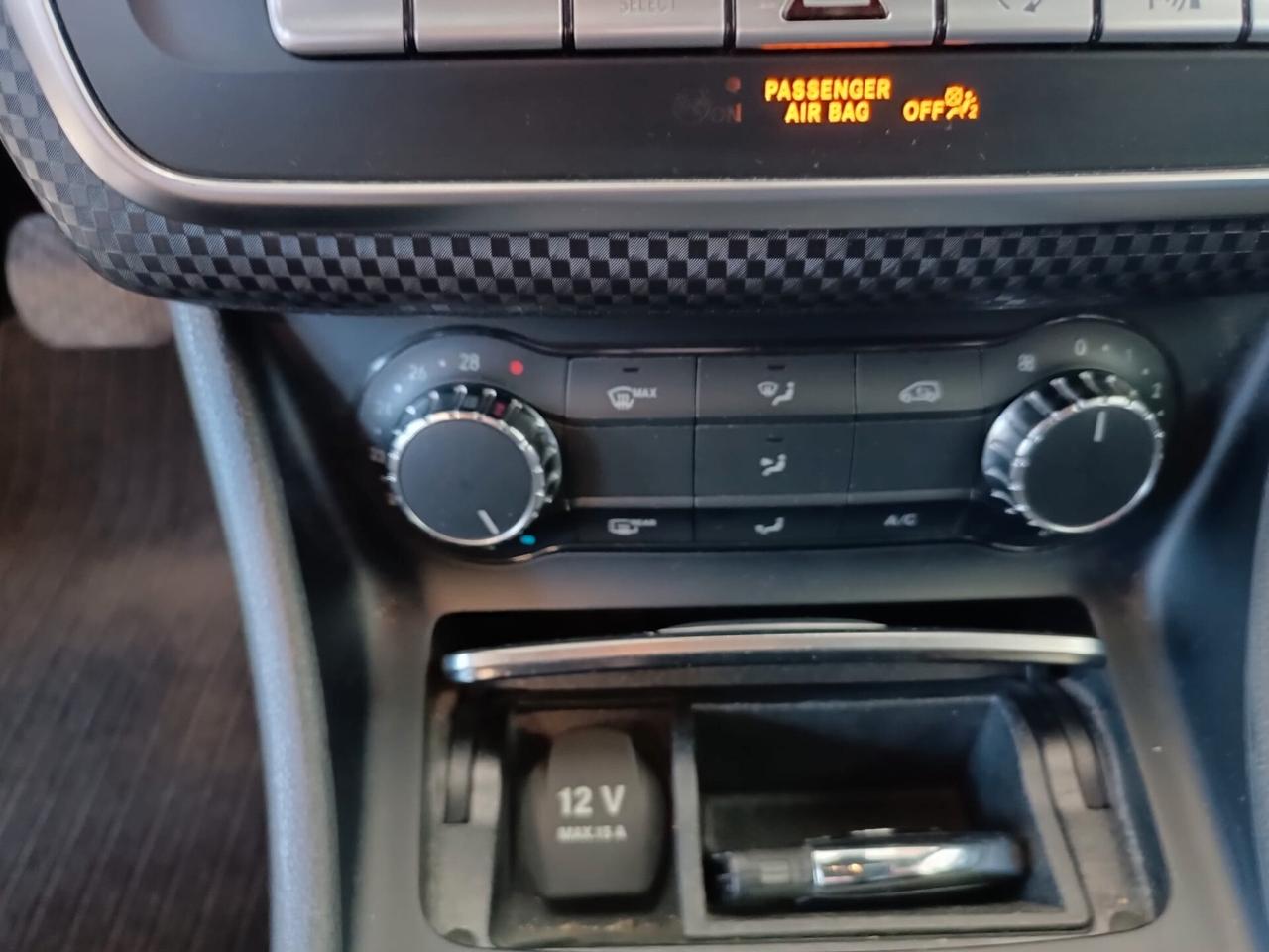 Mercedes-benz A 180 d Automatic Premium