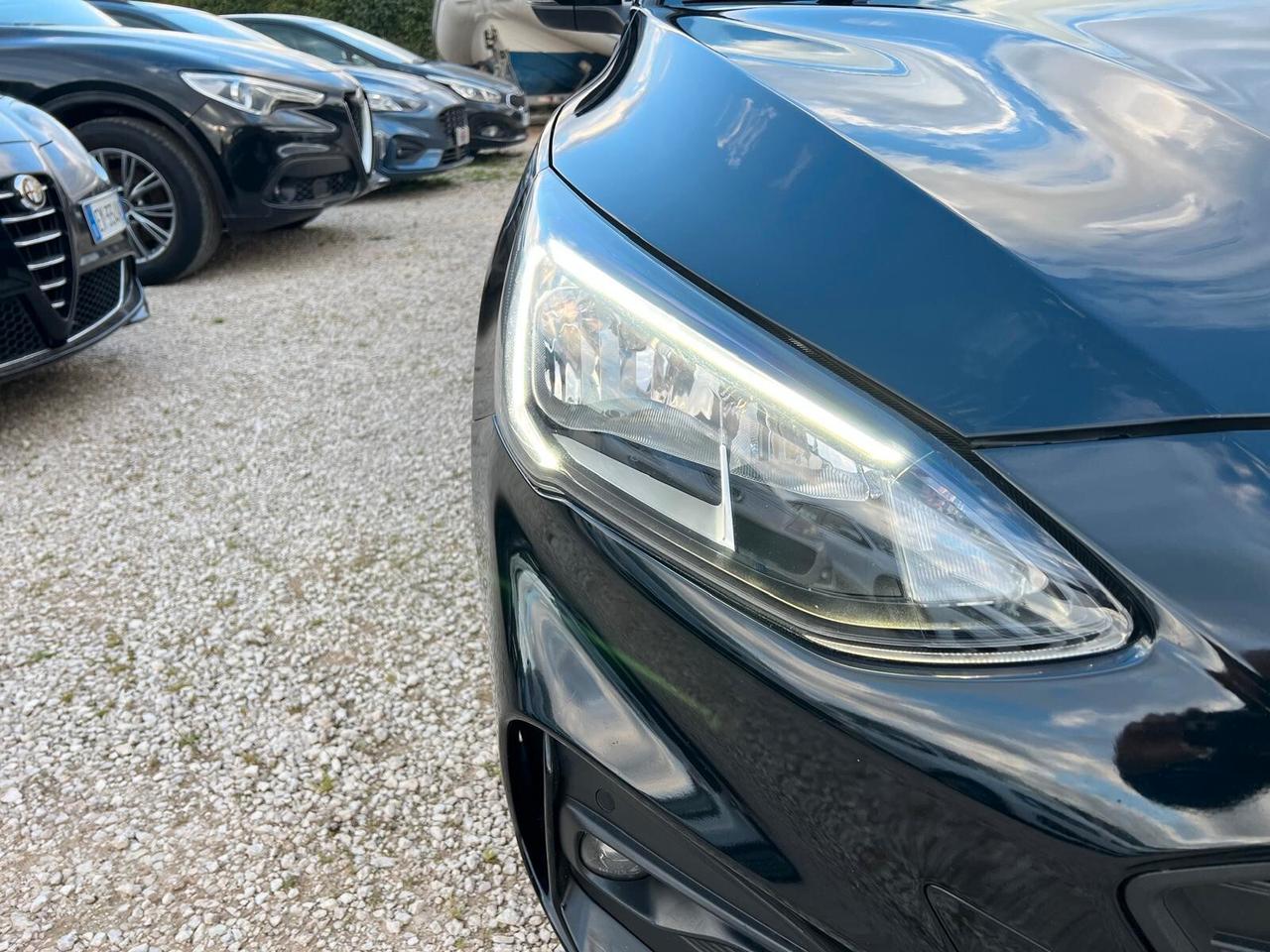 Ford Focus 1.5 TDCi 120 CV NAVI PARK LED CAM