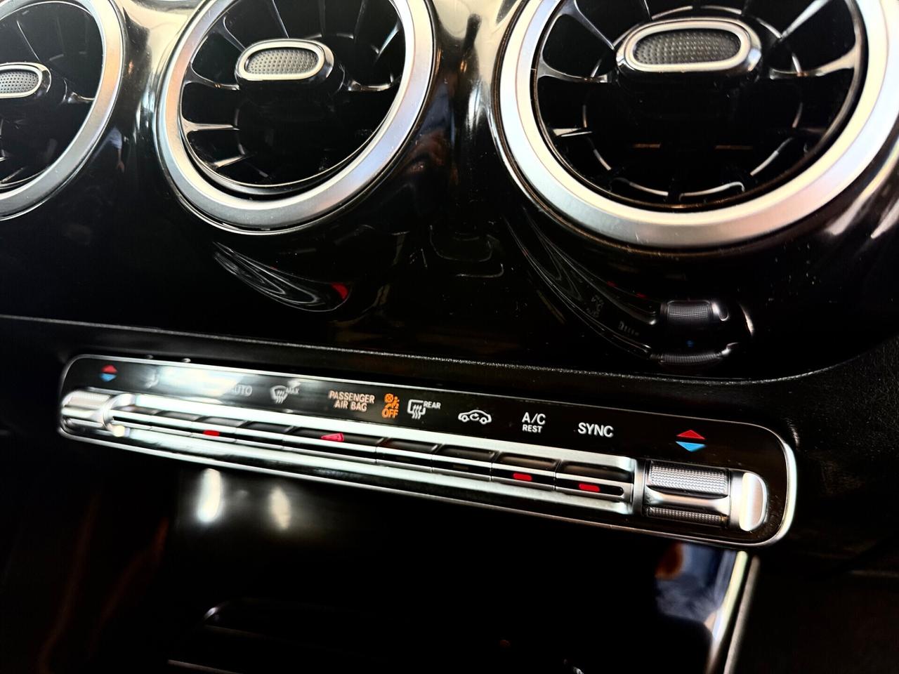 Mercedes CLA Shooting Brake CRONOLOGIA TAGLIANDI