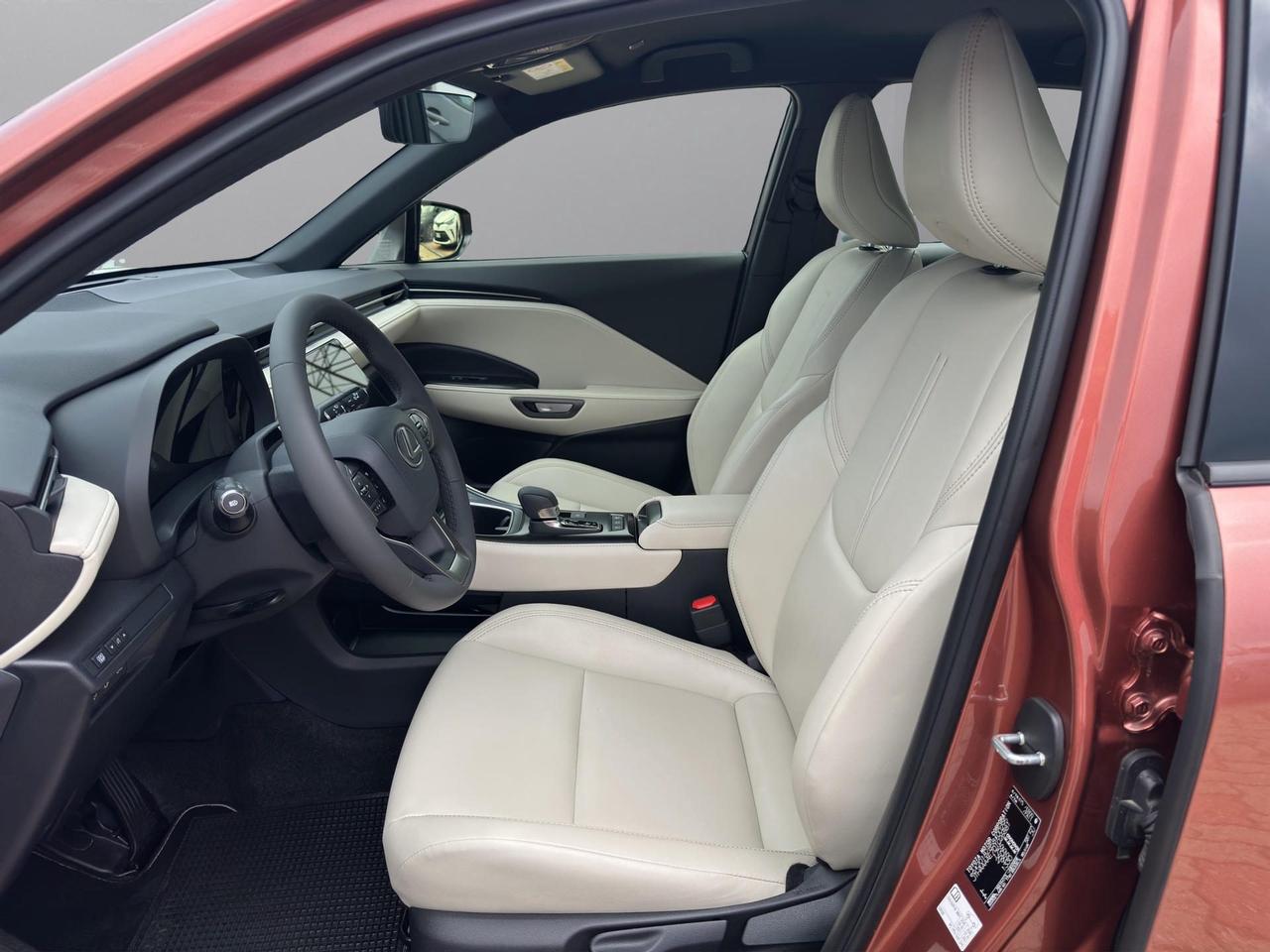 Lexus LBX 1.5 hybrid Elegant 2wd