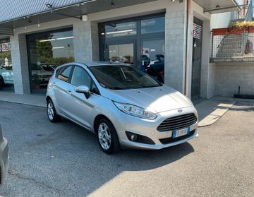 Ford Fiesta 1.4 GPL Neopatentati