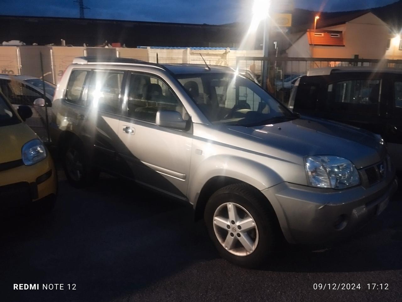 Nissan X-Trail 2.2 dCi Elegance