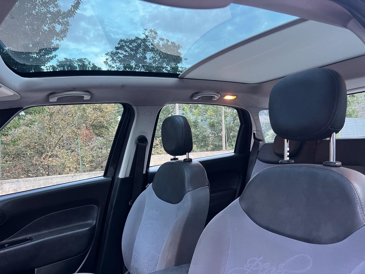 Fiat 500L 0.9 TwinAir Turbo Natural Power Lounge tetto