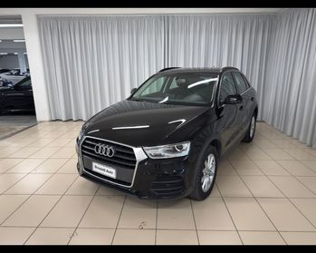 AUDI Q3 - Q3 2.0 TDI 120 CV Business