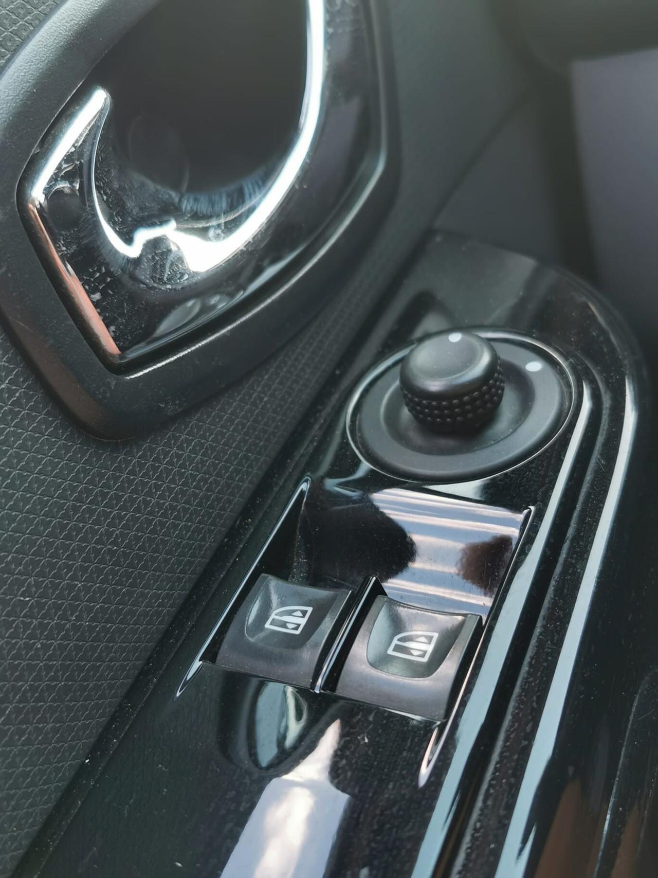 Renault Clio 1.5 dCi 8V 75CV 5 porte Live 2014