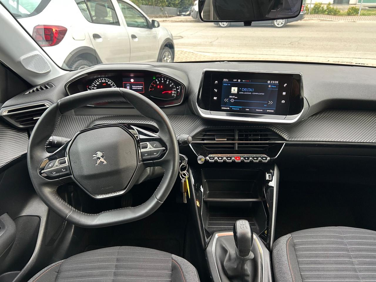Peugeot 208 1.2 75 CV ( 30.000 KM) PARI AL NUOVO!!!