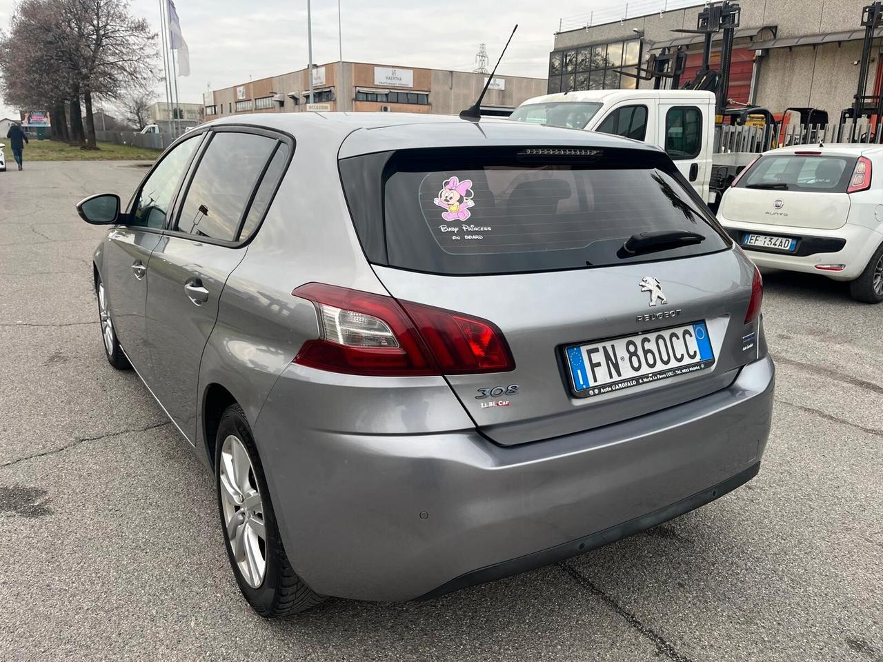 Peugeot 308 BlueHDi 100 S&S