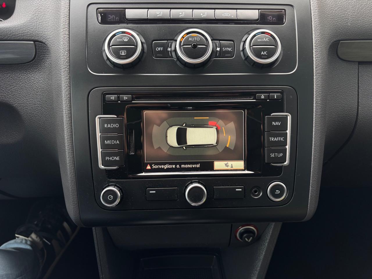 Volkswagen Touran 1.6 TDI DSG. 7 POSTI. Garanzia