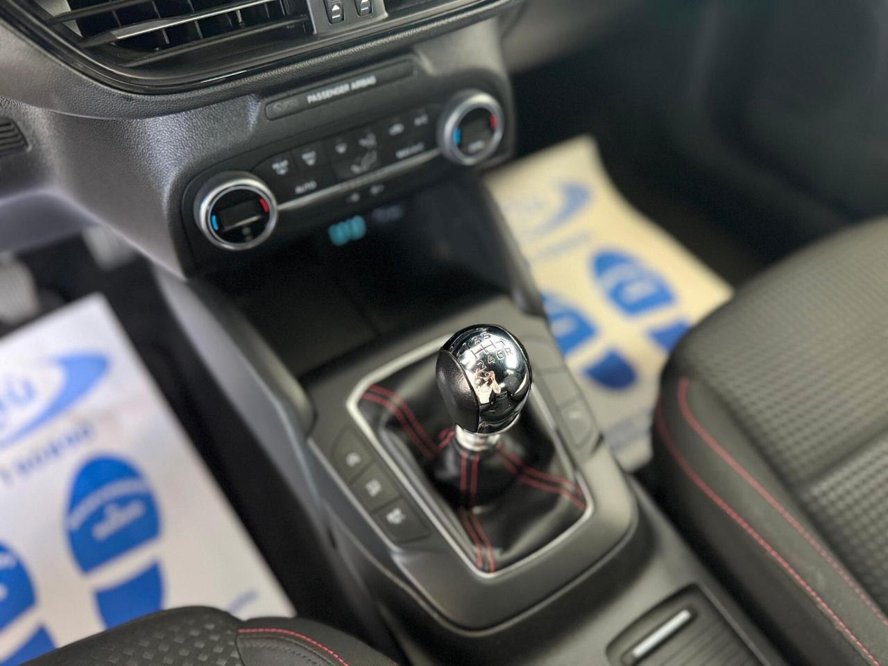 Ford Focus 1.0 EcoBoost Hybrid 125 CV 5p. ST-Line