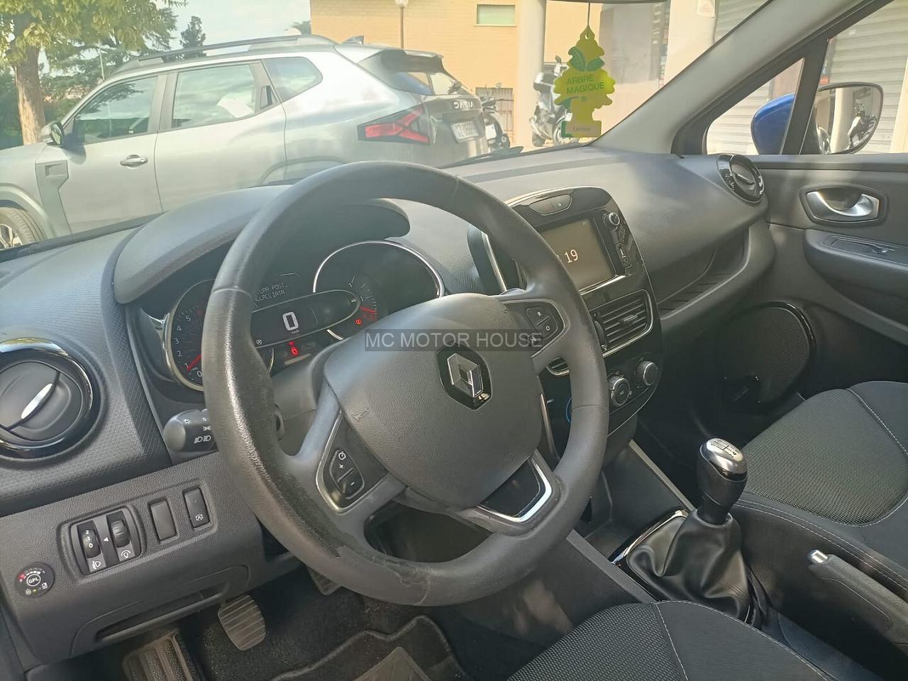 RENAULT CLIO BENZINA-GPL NEOPATENTATI RATE PERMUTE