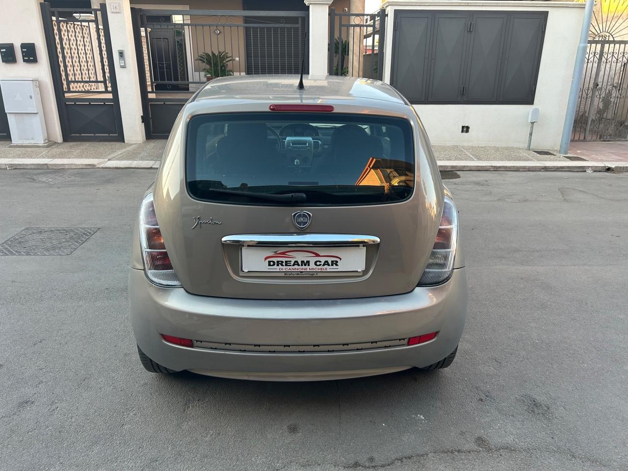 Lancia Ypsilon 1.4 Unyca Ecochic GPL
