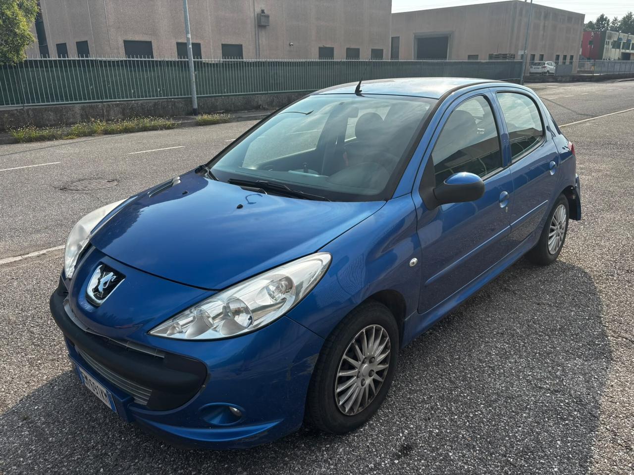 Peugeot 208 BlueHDi 75 S&S 5 porte Incidentata come nelle foto