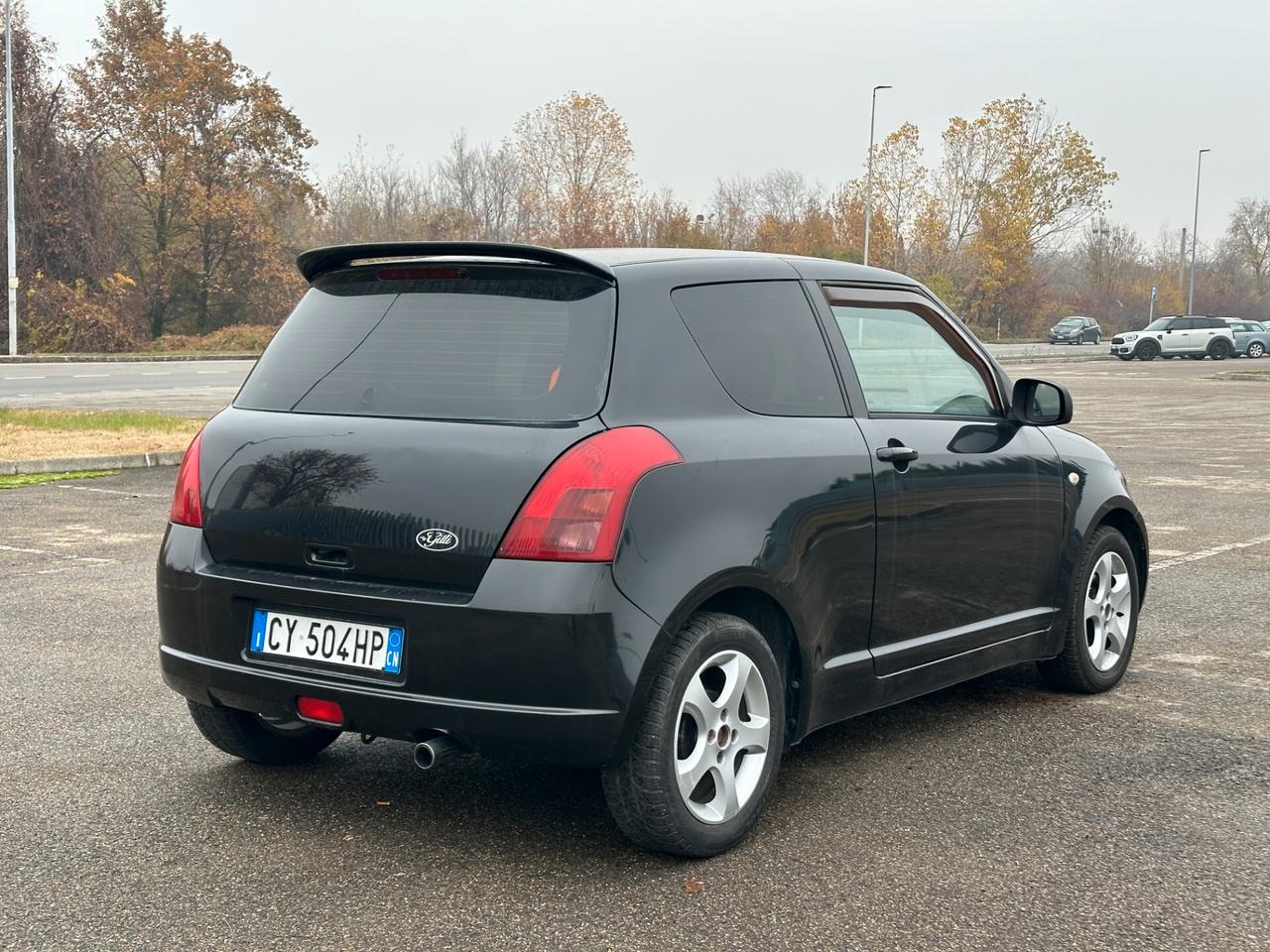 Suzuki Swift 1.3 DDiS 3p. GL