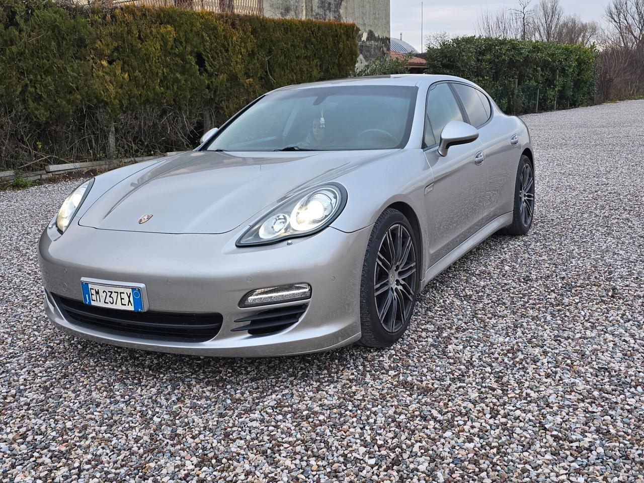 Porsche Panamera 3.0 Diesel Platinum Edition