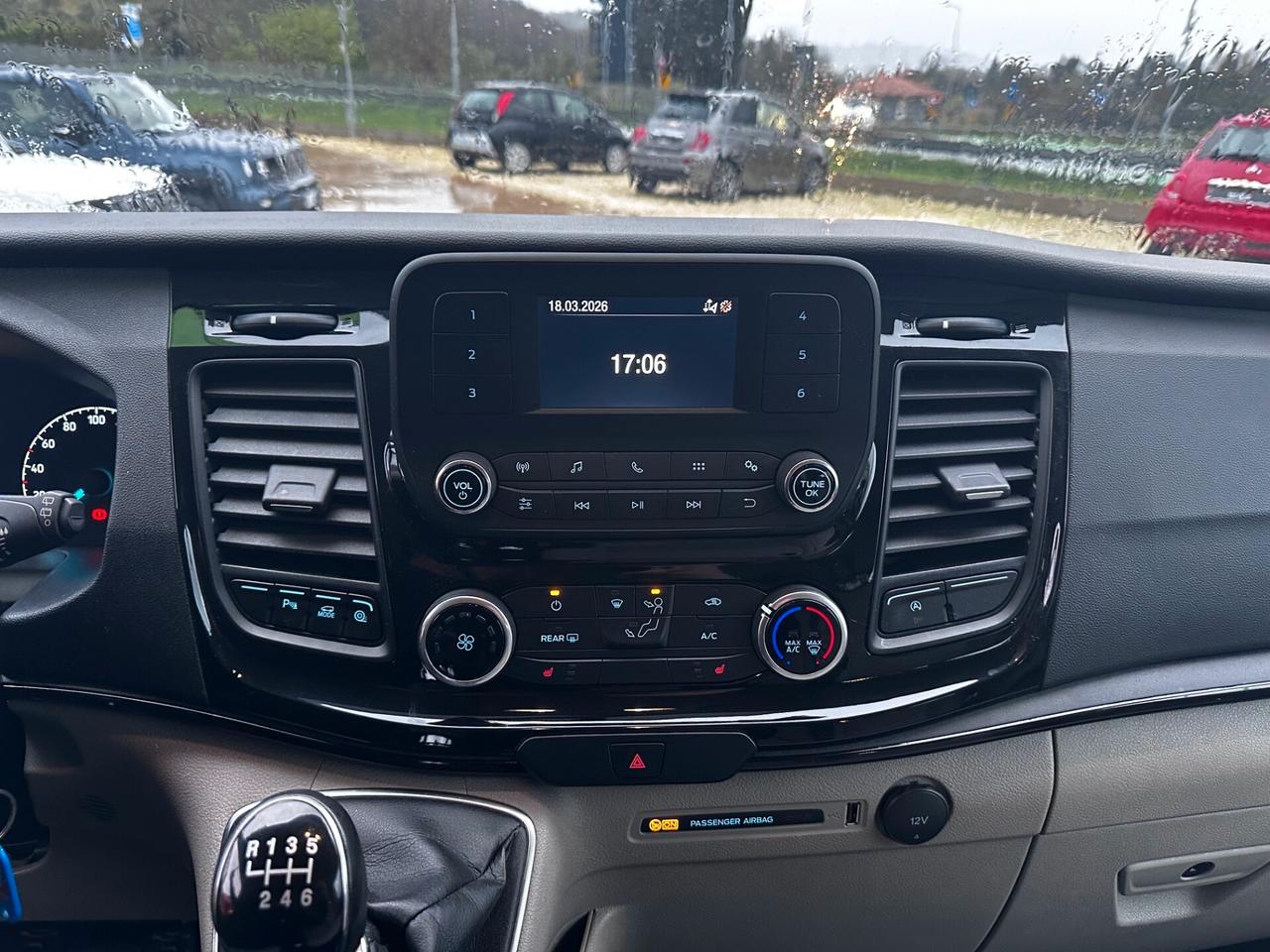 Ford Transit Custom 320 2.0TDCI 9 POSTI