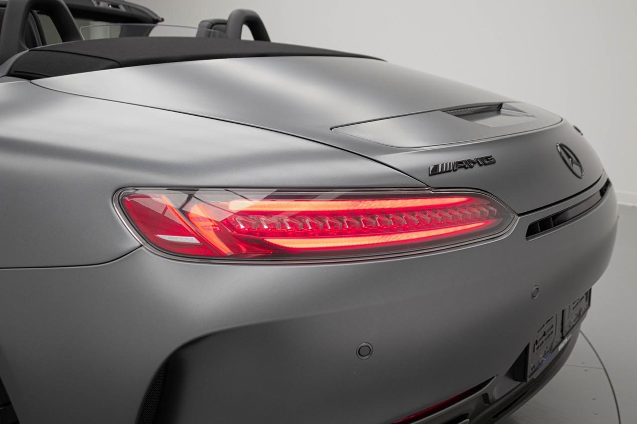 MERCEDES-BENZ AMG GT C ROADSTER