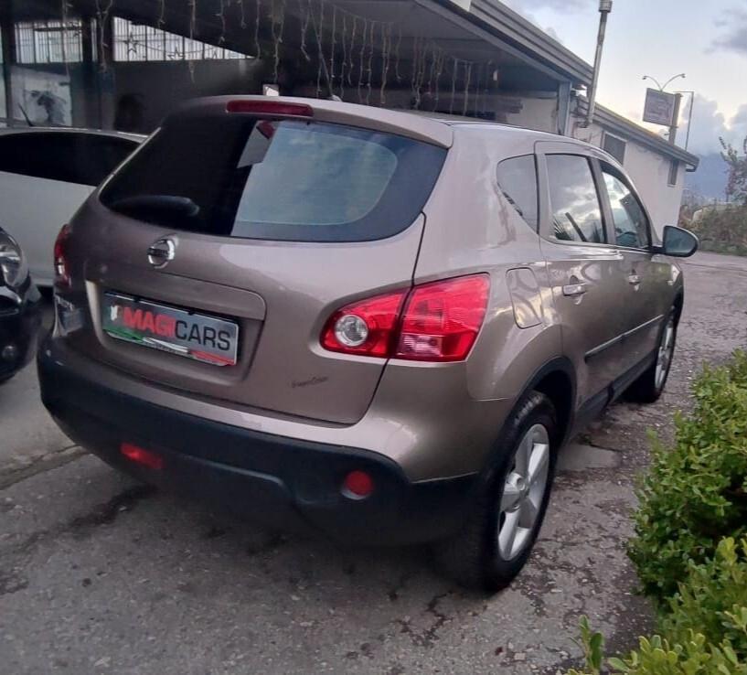 Nissan Qashqai GPL di serie tetto panoramico