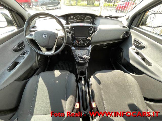 LANCIA Ypsilon 1.0 FireFly 5 porte S&S Hybrid Gold PROMO !